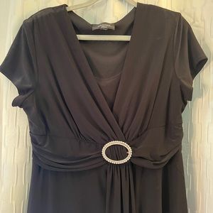 R&M Richards Petite Black V Neck Dress- Size 14